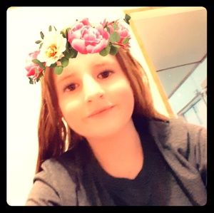 Meet your Posher, Rebekah